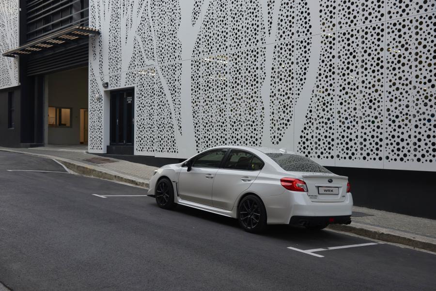  Subaru WRX 2017 года  (ZA) (фото 27 из 40)